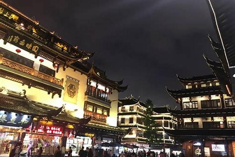 上海城隍庙有测八字的吗