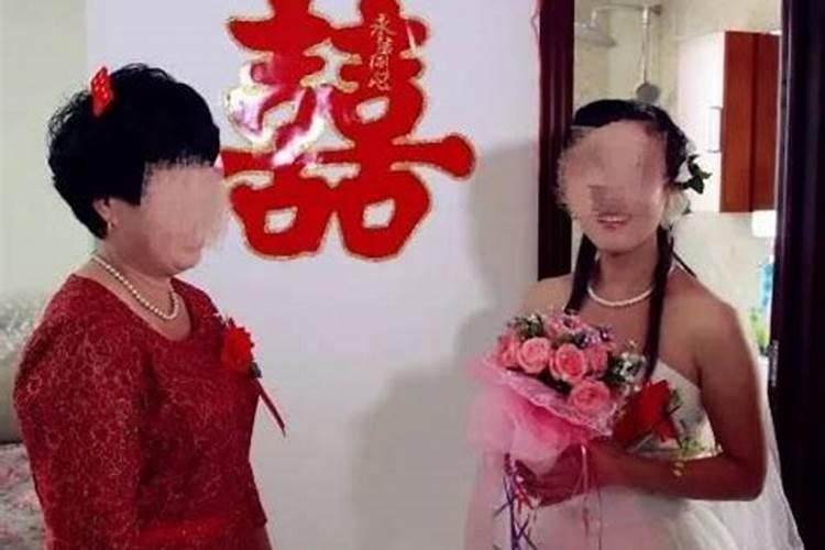 梦到蛇咬是什么征兆女性