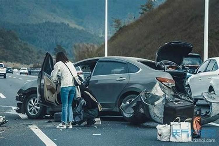 孕妇梦见车祸死人什么预兆