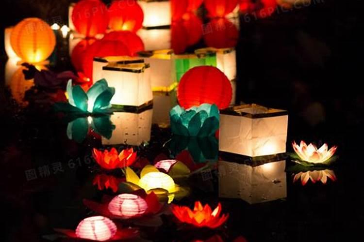 中秋节的风俗玩花灯