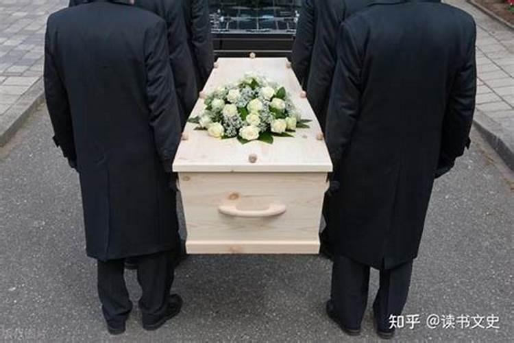 梦到父母死了在棺材里