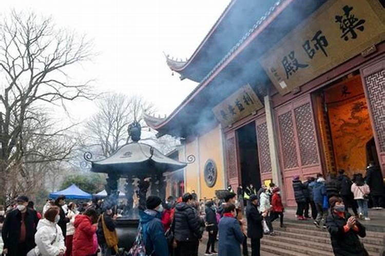 正月初一杭州的风俗是什么