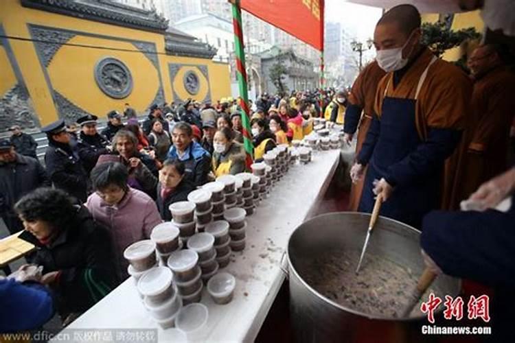 重庆哪个寺庙施腊八粥