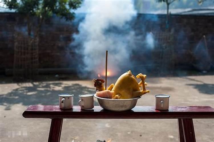 提倡清明祭祖