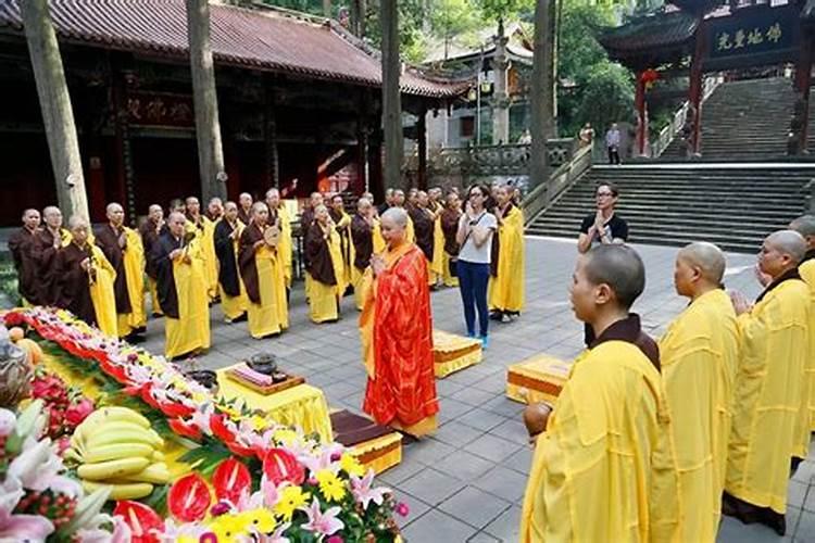 梦到跟前女友睡一起了什么意思