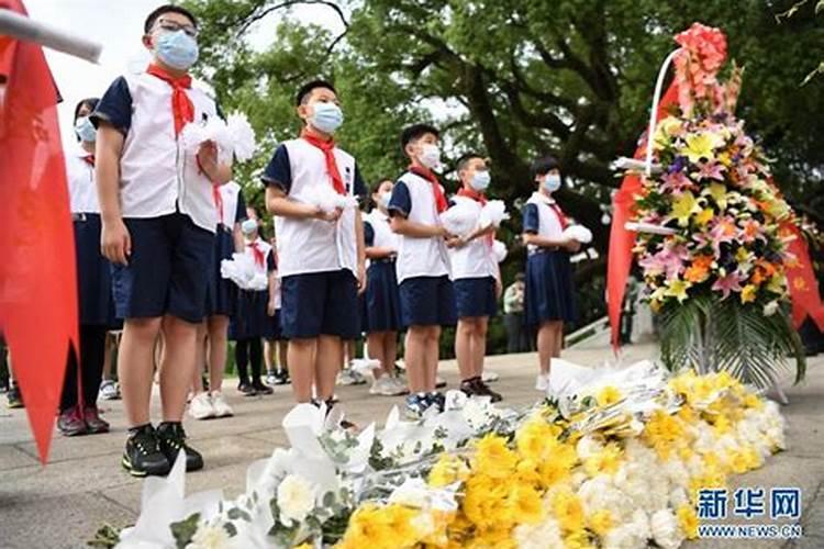 清明节祭拜革命烈士