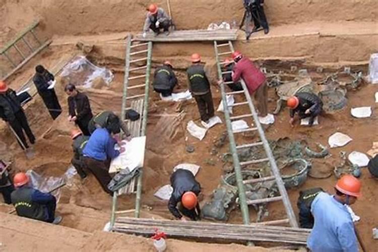 考古学家挖别人祖坟犯法么