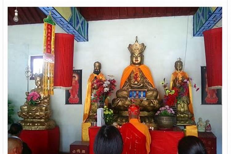 重阳节祭奠已逝的老人